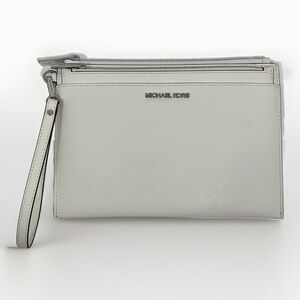 MICHAEL KORS: XL POP CLUTCH WRISTLET in Optic White Leather
